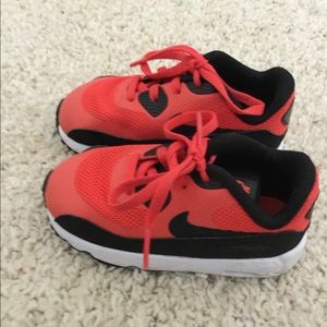 Toddler Nike’s